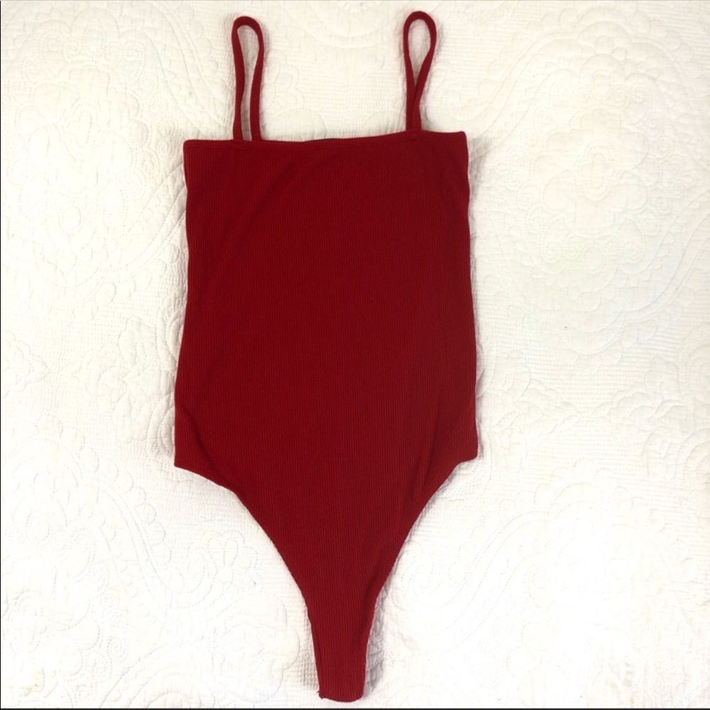 BRANDY MELVILLE BODYSUIT TANK